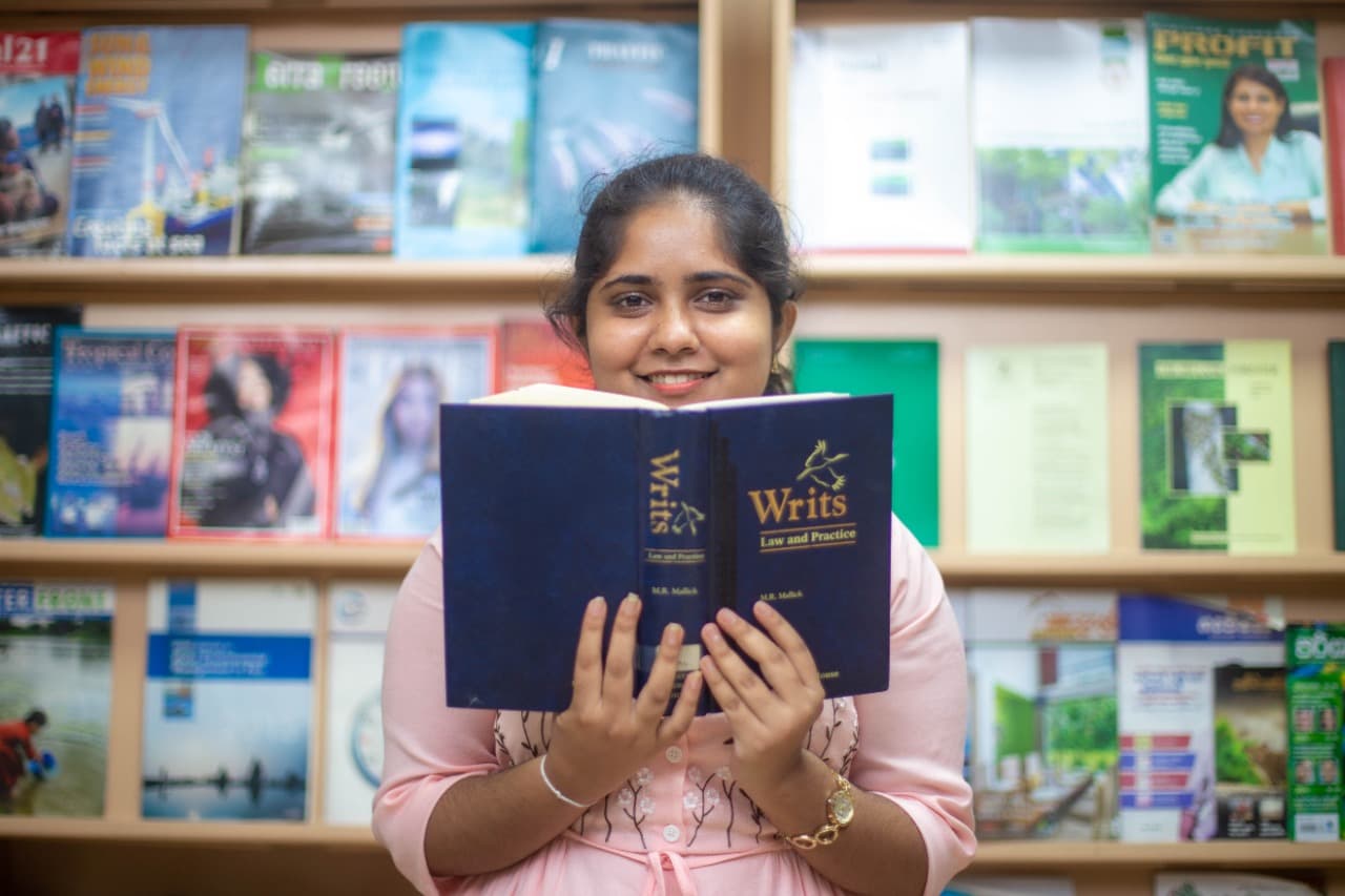 Journals & Magazine's image